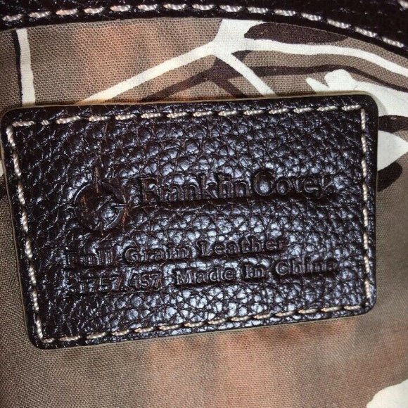 Franklin Covey Women’s Brown Leather Laptop Tote - Picture 8 of 8